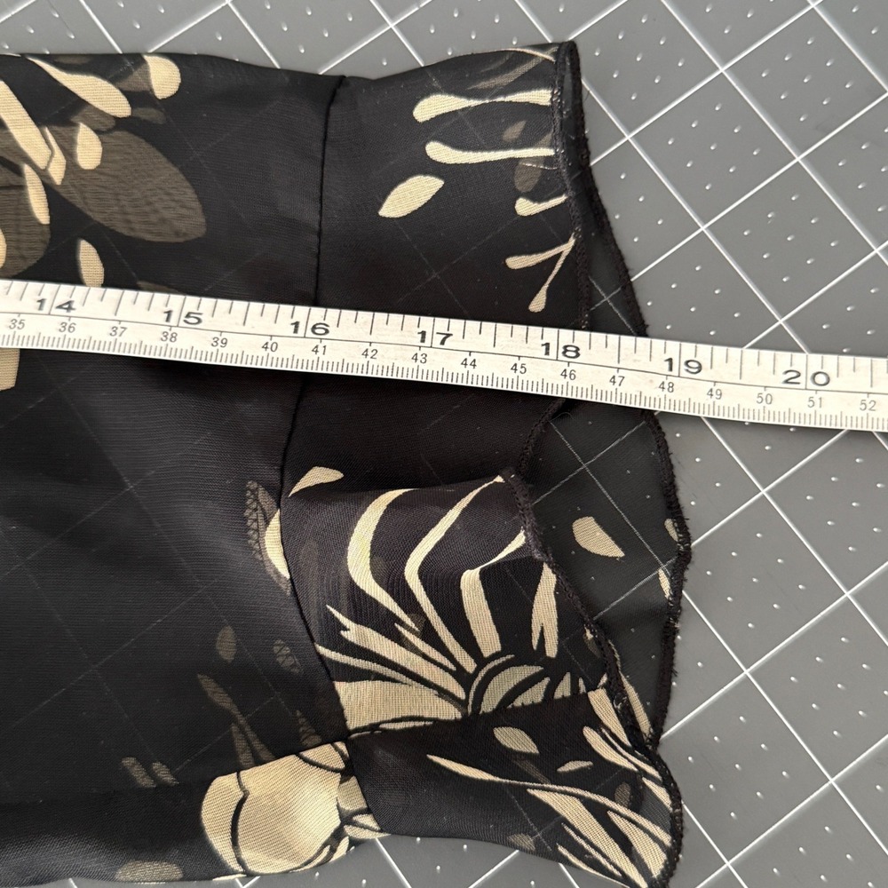 Y2K Whimsigoth Black Floral Sheer Tie Front Ruffle Sleeve Blouse Womens 14 L/XL - Picture 7 of 7